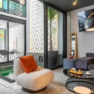 https://luxury-villa-beach-club-mayan-ruins-sahara-jade.tulum-hotels.net